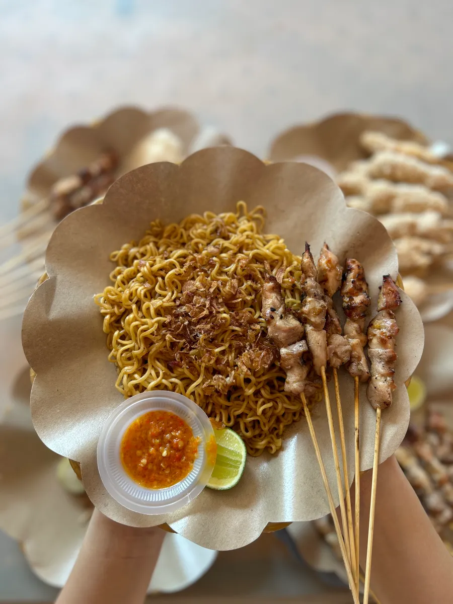 Taichan + Indomie Goreng
